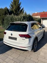 Volkswagen Tiguan 2.0 TSI 132kW DSG BMT 4MOTION Highlin... - Volkswagen Tiguan in Berlin