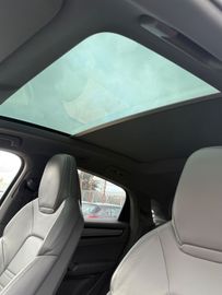 Porsche Cayenne - 12