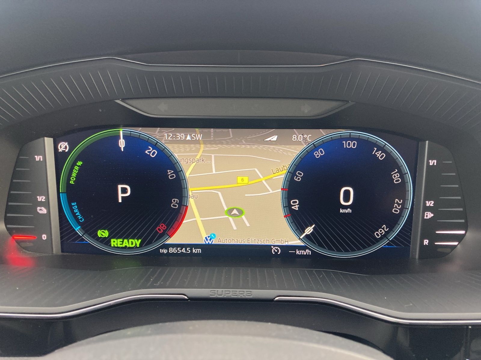 Fahrzeugabbildung SKODA Superb Combi L&K iV