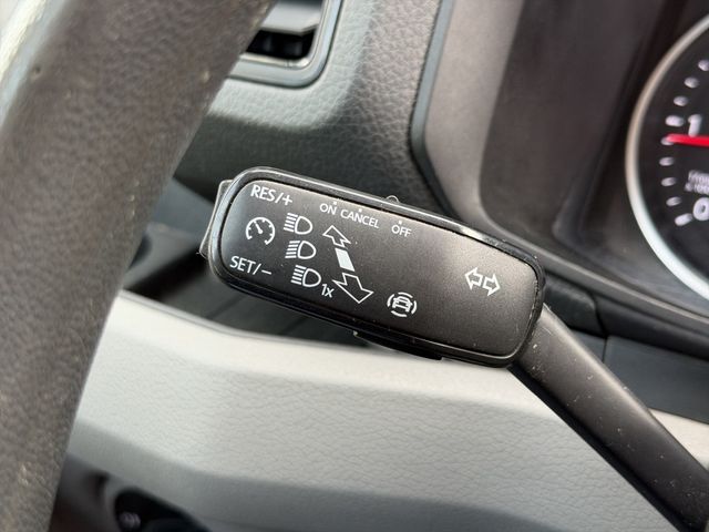 Crafter PLUS 35 2.0 TDI L3H2 FWD