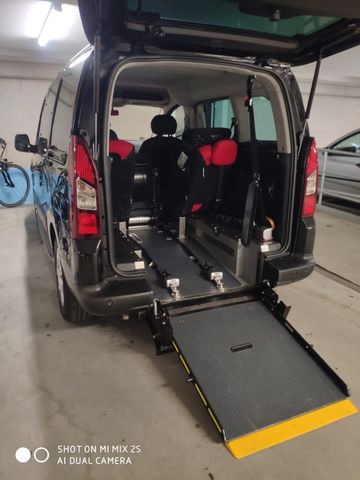 Citroën Berlingo HDi 115 Multi.behinderten gerecht