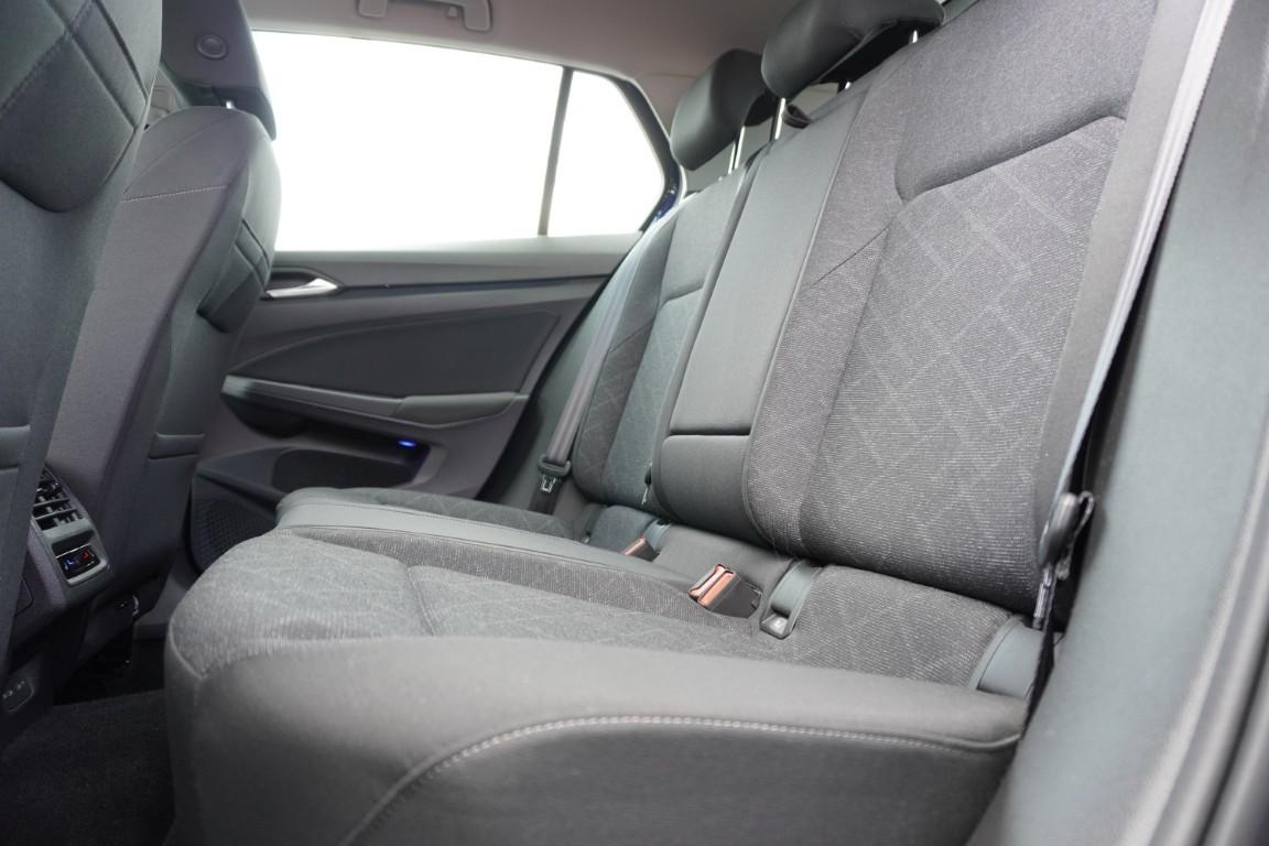 Volkswagen Golf VIII 1.0 TSI Life LED ACC Standheizung AHK, миниатюра 12