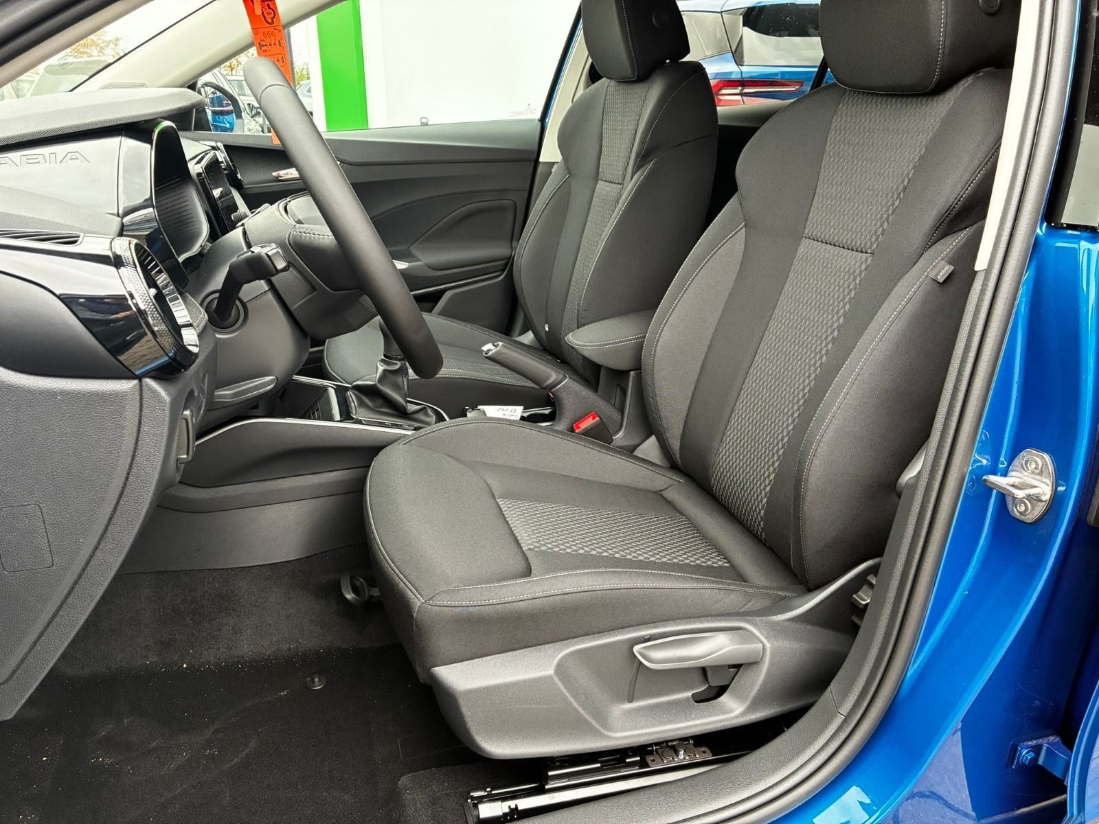 Fahrzeugabbildung SKODA Fabia 1.0 TSI Selection OPF