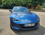 Mazda MX-5 RF 1.5 SkyactivG ExclusiveLine - Mazda MX-5: Blau