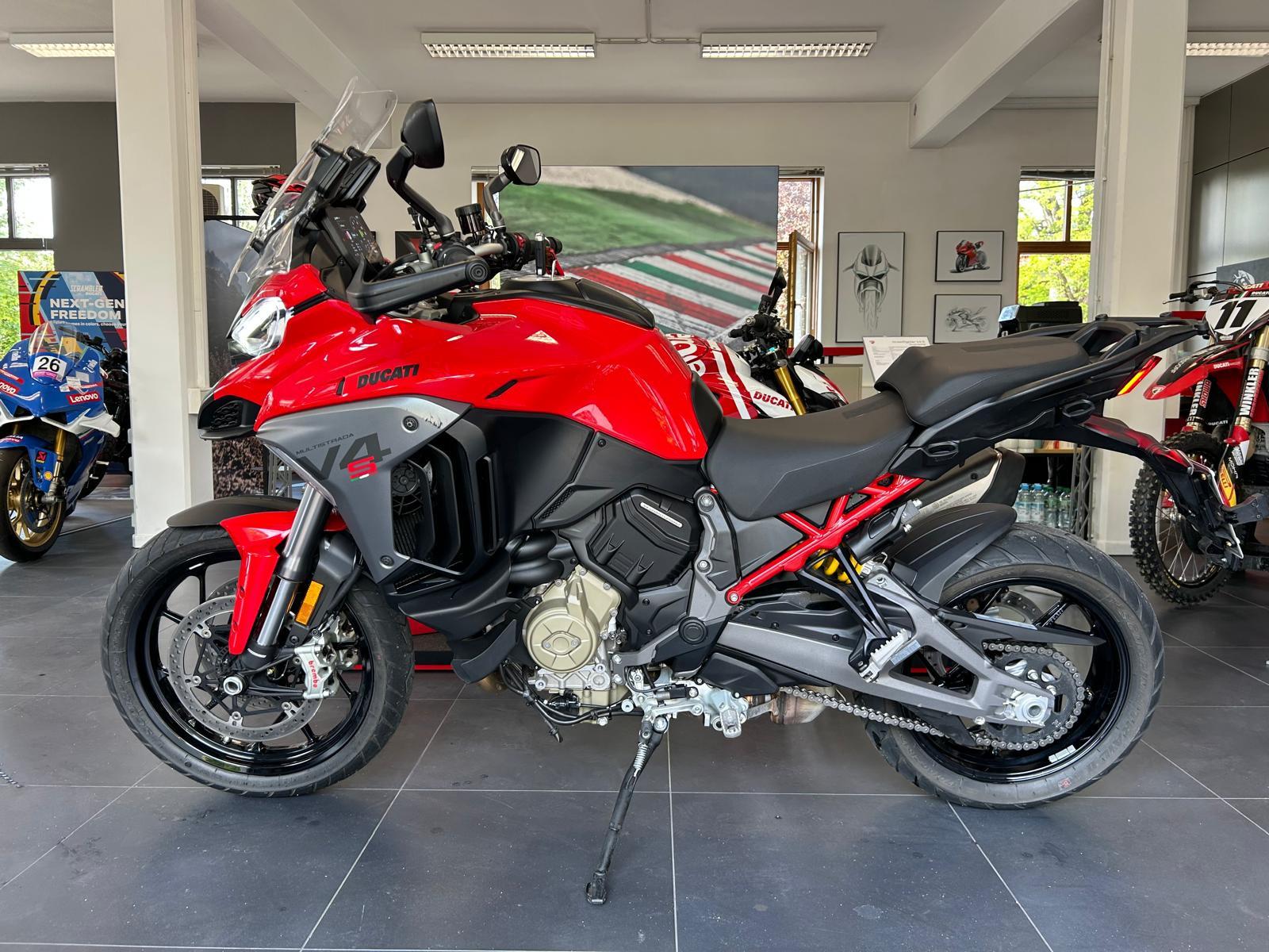 Ducati Multistrada V4S Radar