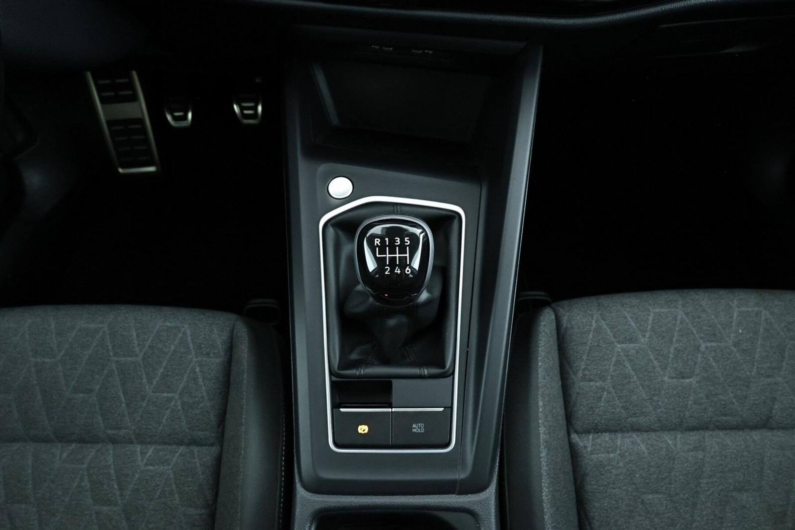 Volkswagen Golf VIII 1.0 TSI Move LED PDC SHZG LHZ CarPlay, миниатюра 14