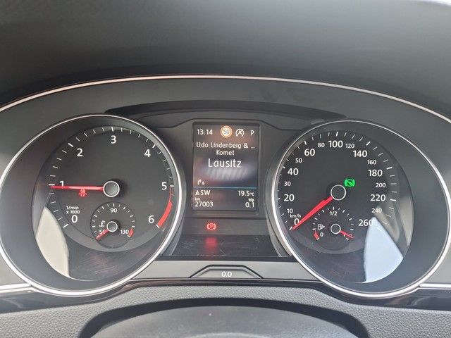 Fahrzeugabbildung Volkswagen Passat Variant TDI DSG Elegance MATRIX ACC AHK N