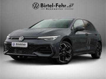 Volkswagen Golf VIII R-Line 1.5 eTSI  DSG 2