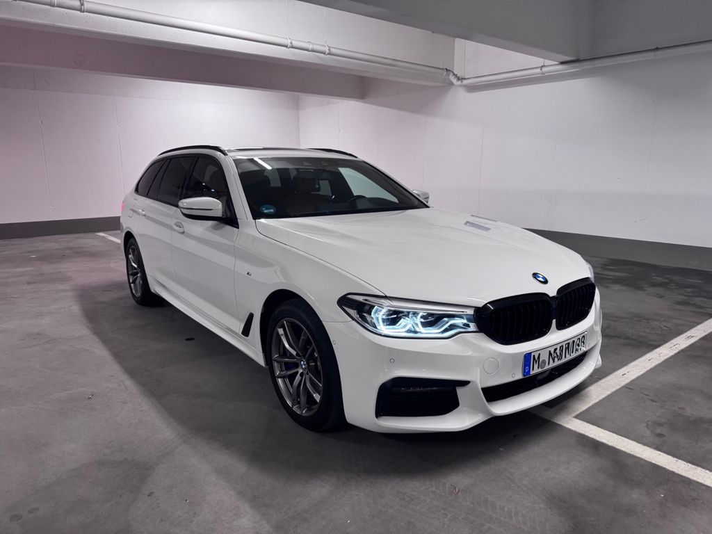 Image of BMW 540