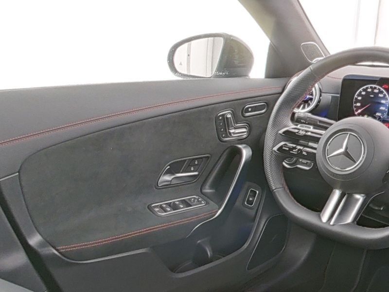 Fahrzeugabbildung Mercedes-Benz CLA 200 AMG*Pano*Burmester*Night*20"*Totwin*Memo