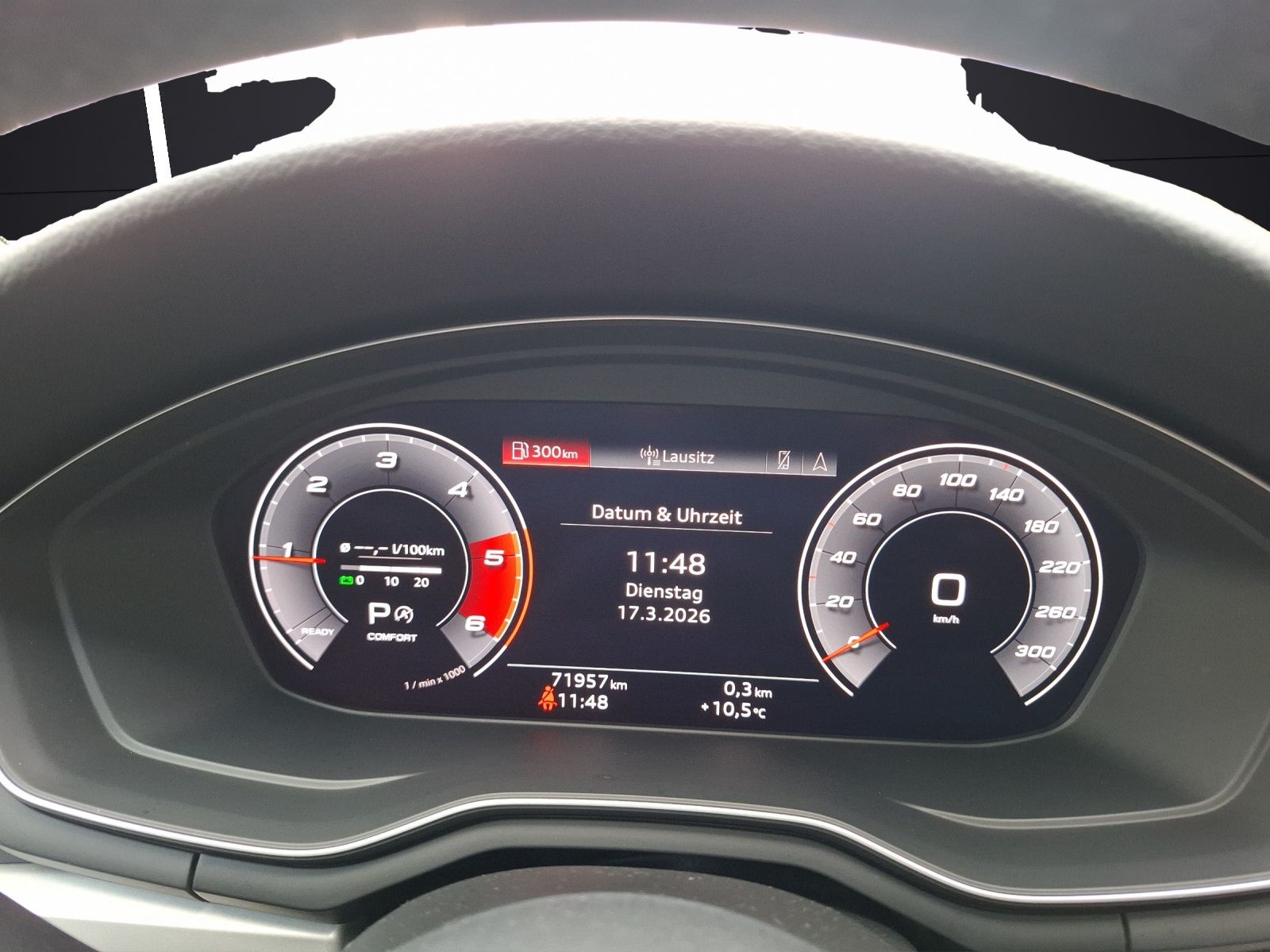 Fahrzeugabbildung Audi A4 Avant 40 TDI S-tronic quattro LED AHK Navi AV