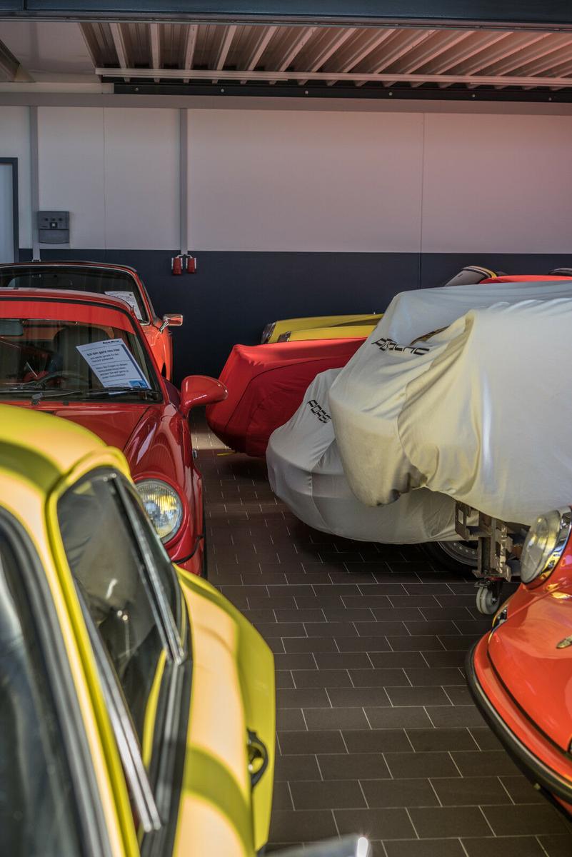 showroom-image-bottom