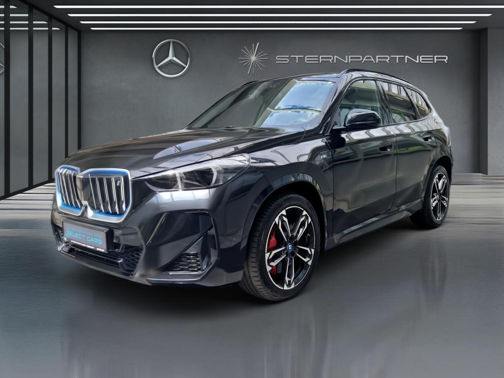 BMW iX1 30 xDrive M Sport Memory+WIDE+DAB+KAMERA+AHK