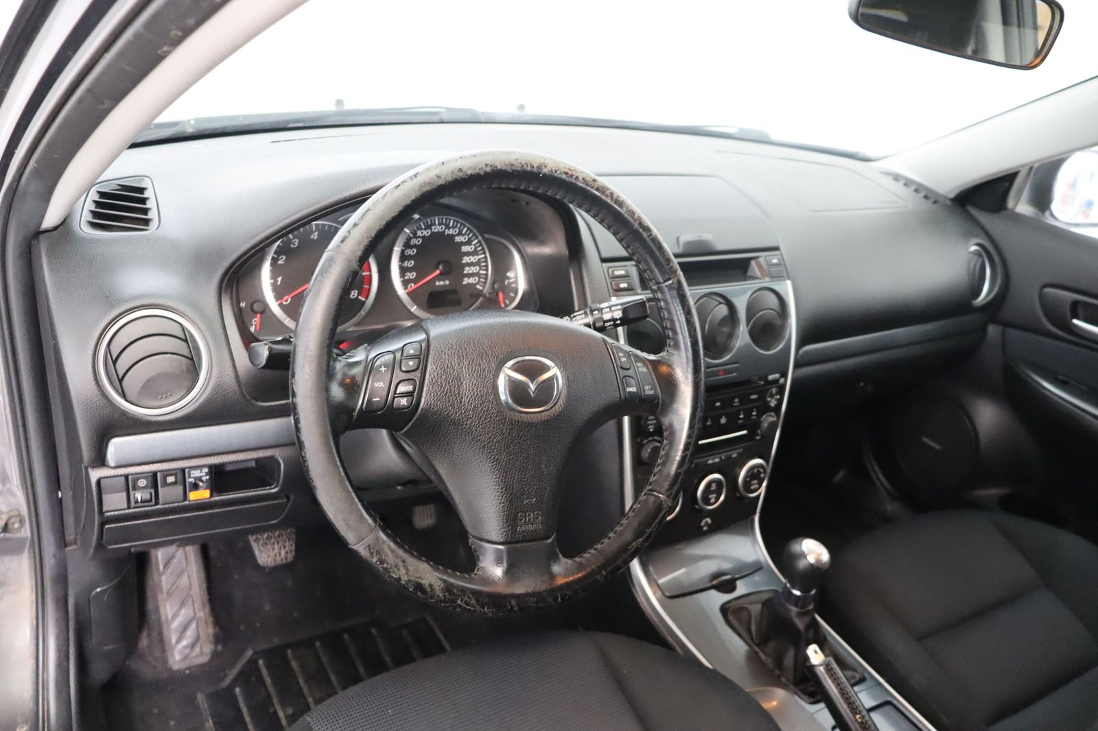 Fahrzeugabbildung Mazda 6 2.0 Active Sport Kombi * Xenon * Sitzhzg