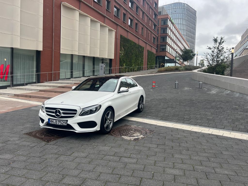 Image of Mercedes-Benz C 300