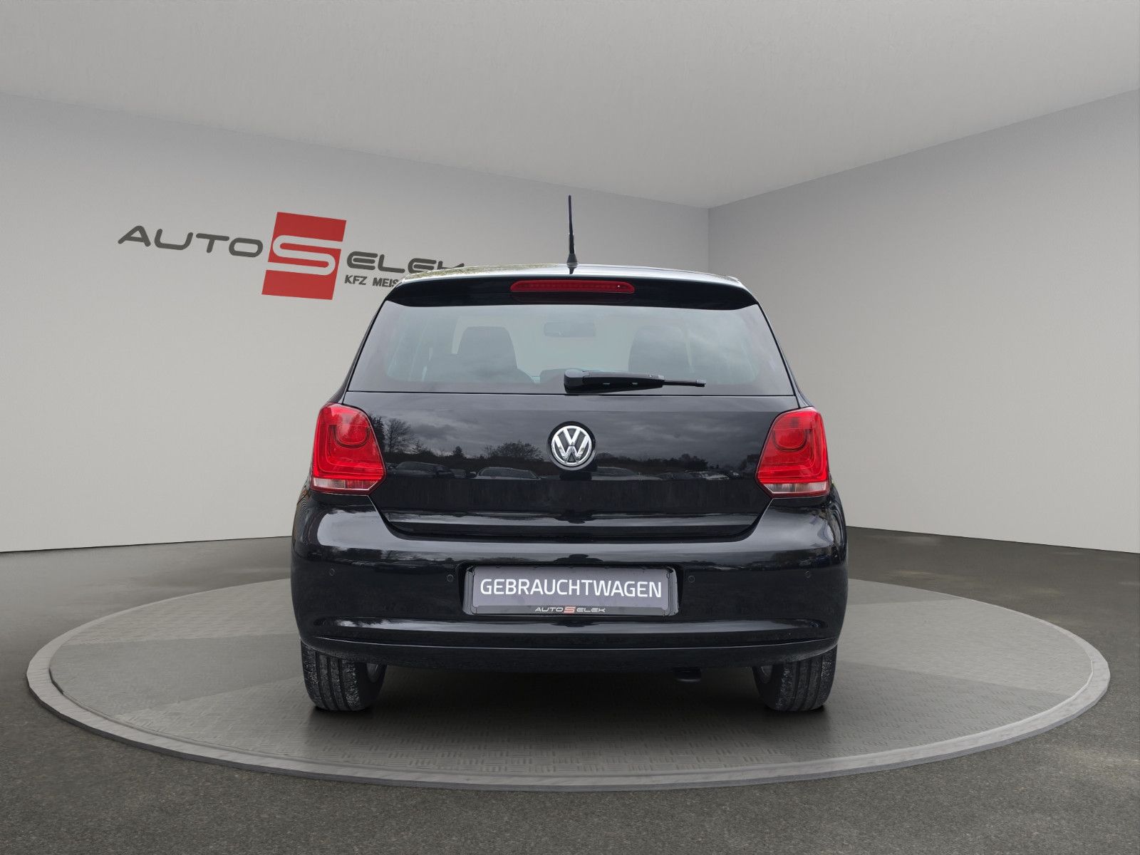 Fahrzeugabbildung Volkswagen Polo V Match 4-TÜRIG SHZ PDC LEDER