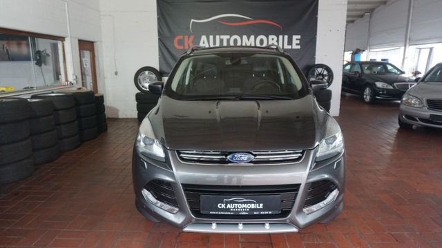 Ford Kuga Individual PANO BI-XENON AUTOMATIK 4X4!!