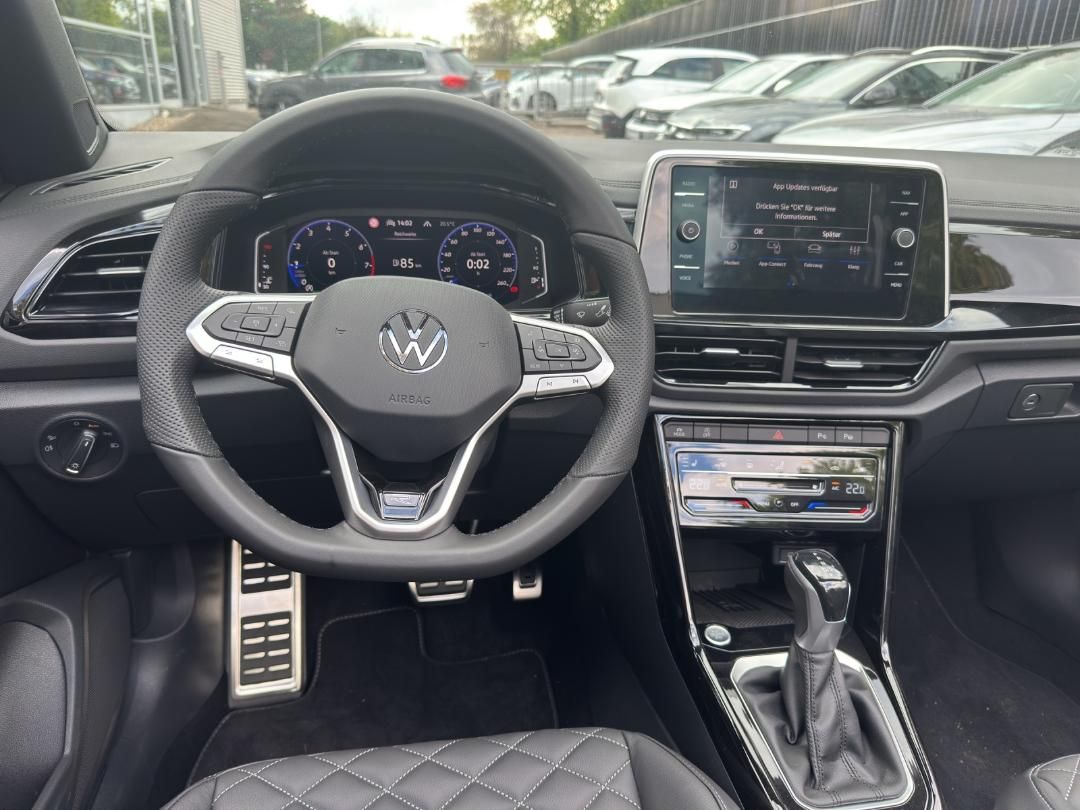 Fahrzeugabbildung Volkswagen T-Roc Cabriolet R-Line 1.5 l TSI OPF 110 kW (150