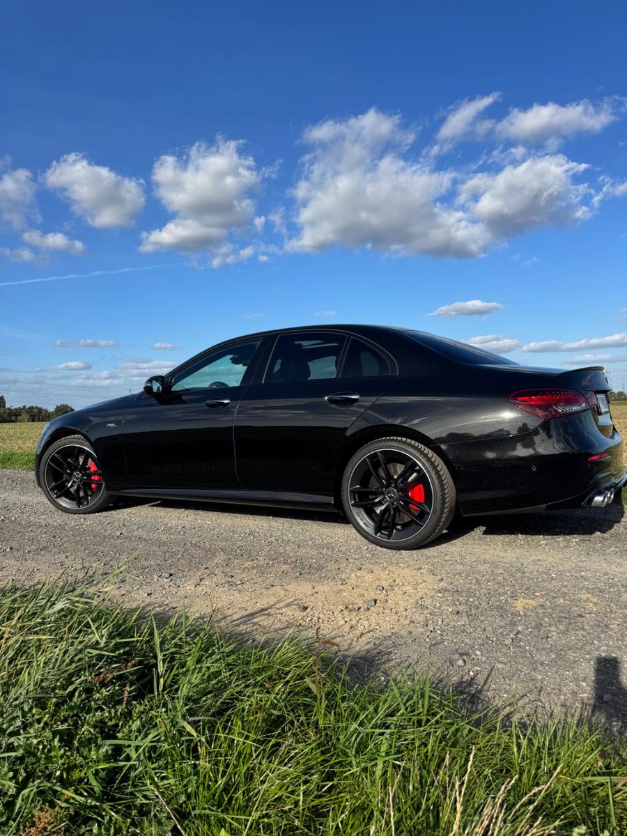 Mercedes-Benz E 53 AMG E 53 4MATIC+ Autom. Standard