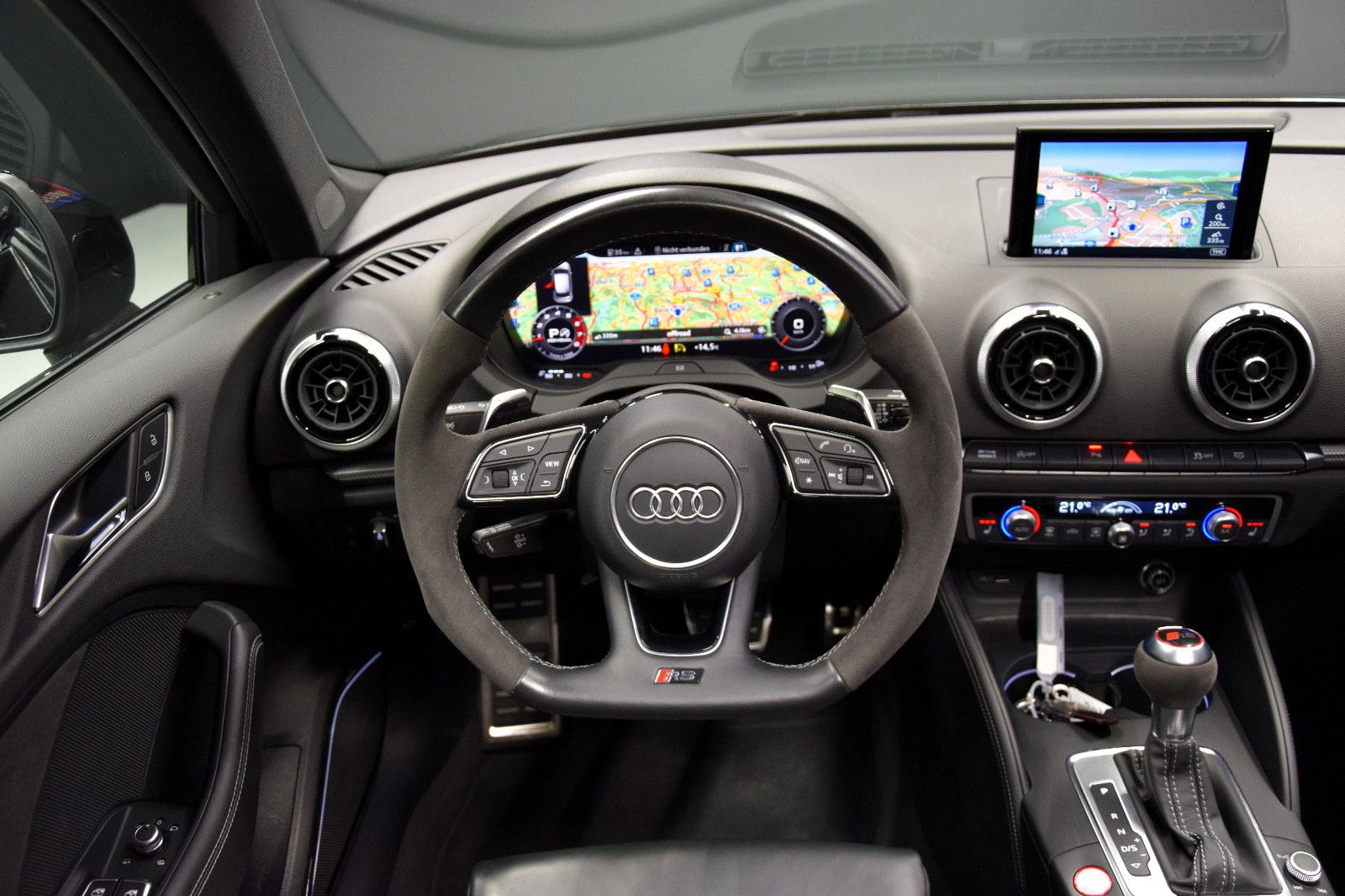 Fahrzeugabbildung Audi RS3 Sportb quattro Pano B&O RS-Sitze Virtual LED