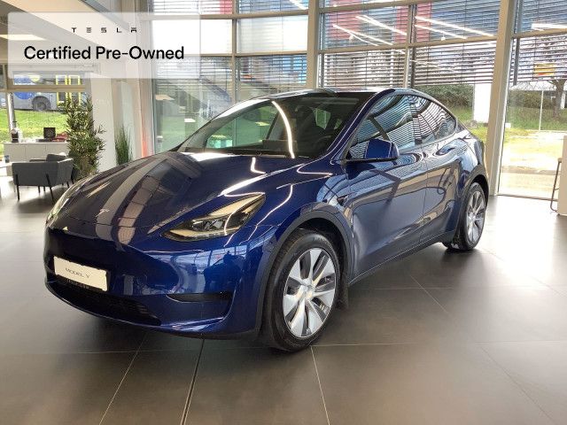 Tesla Model Y Standard Range