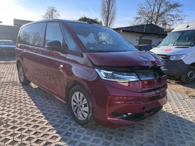 Volkswagen T7 Multivan Life 2.0 TSI DSG PANO 360 KAM STANDH