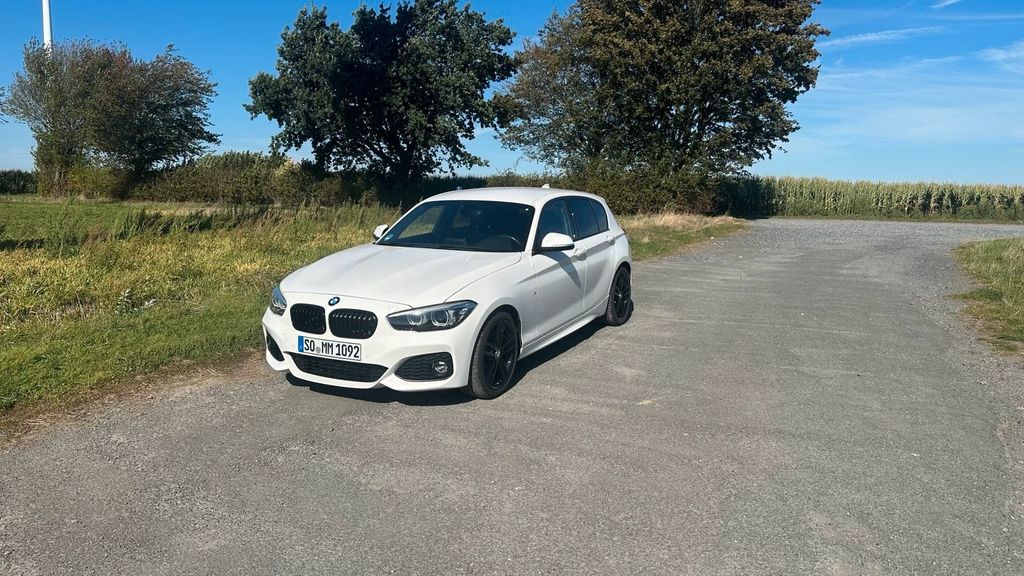 Image of BMW 118
