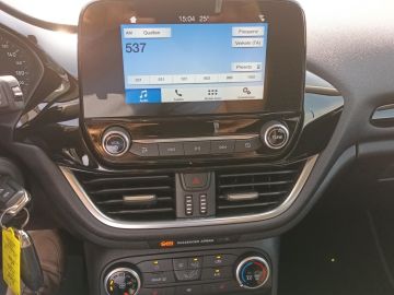 Ford Fiesta Titanium *KLIMA* *RÜCKFAHRKAMERA* *FRONTS