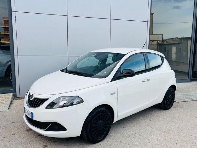 Autres Lancia Ypsilon 1.0 Hybrid 70cv - anticipo €900 -