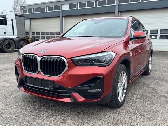 BMW X1 xDrive 25e Sport Line LED PANO HUD HK Kamera