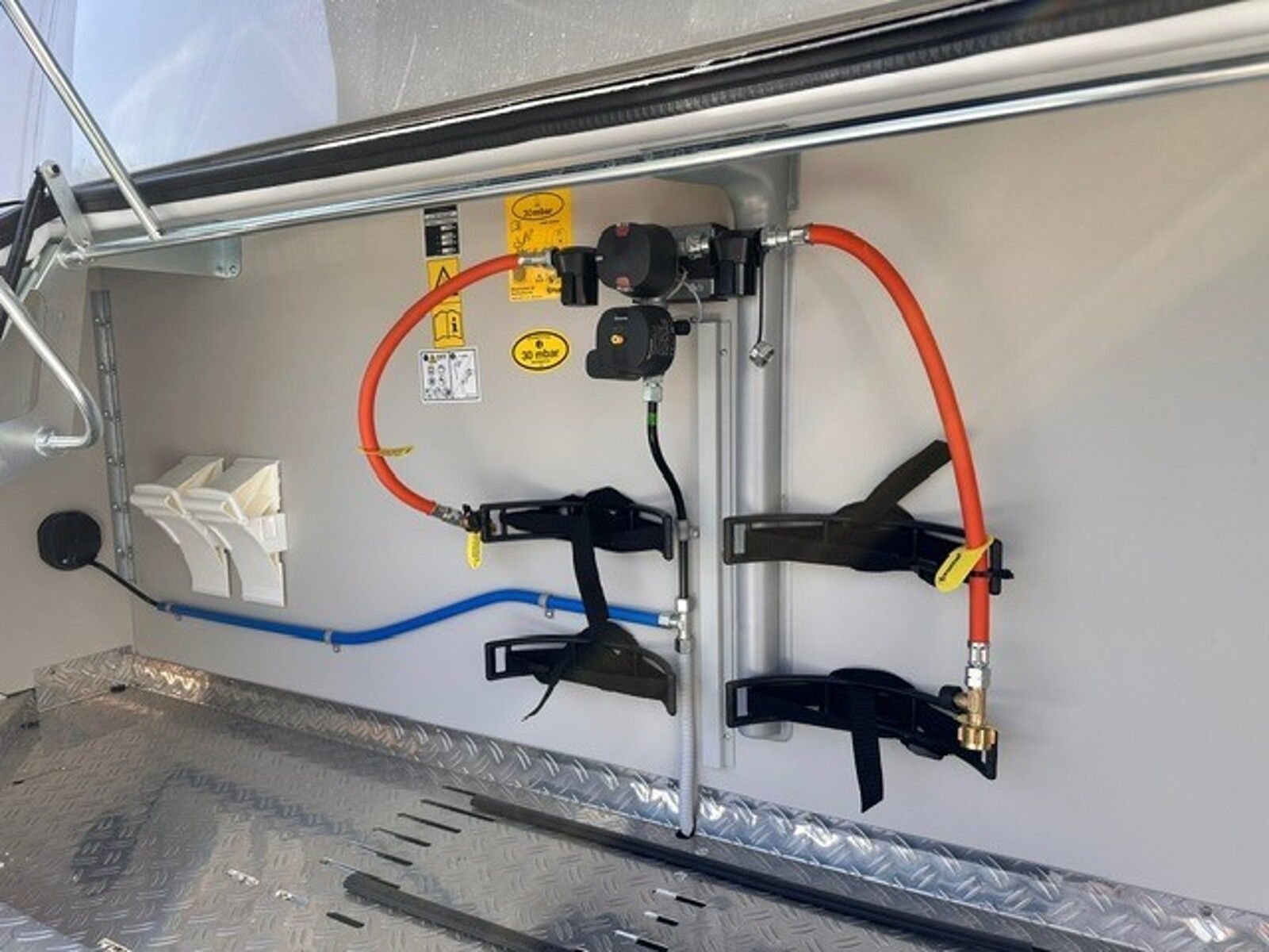 Fahrzeugabbildung Tabbert Puccini 655 EL 2.5 Backofen Einzelbetten 2760kg