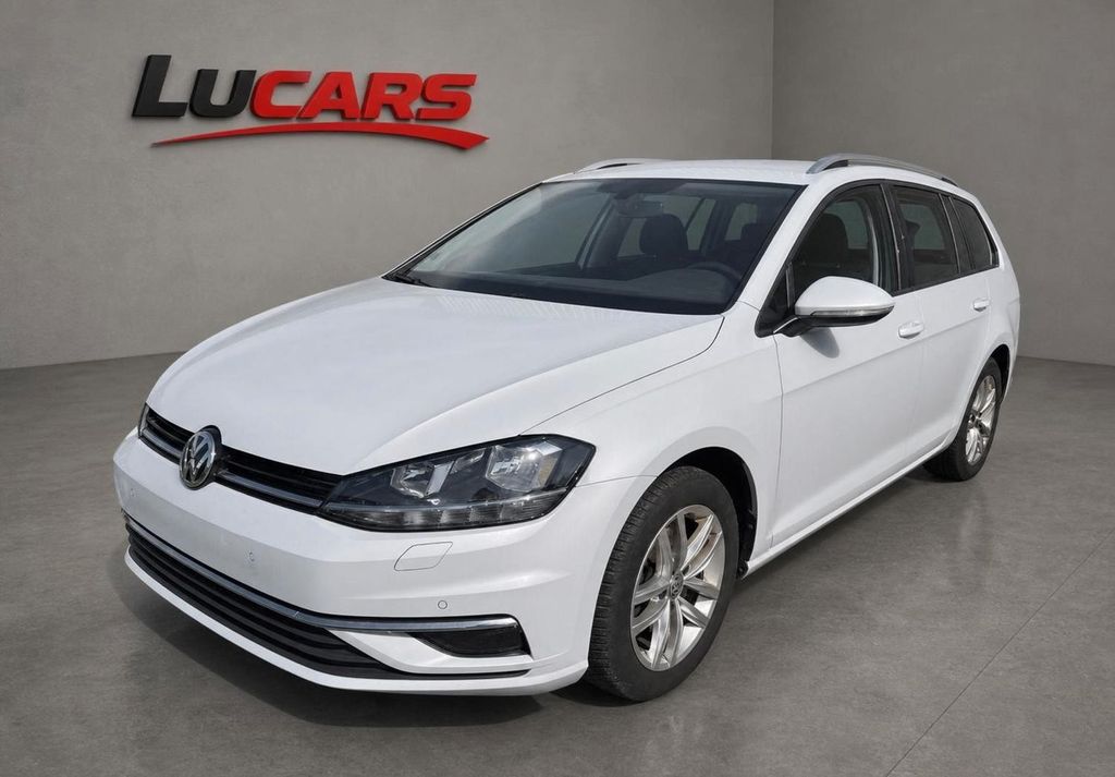Image of Volkswagen Golf