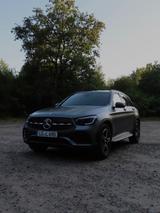 Mercedes-Benz GLC 300 d 4MATIC Autom. - - Mercedes-Benz GLC 300 mit Diesel-Antrieb: Automatik