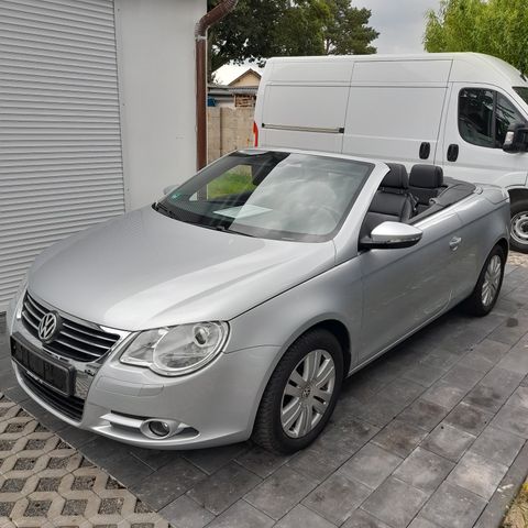 Volkswagen EOS 1.4 16V EDITION 1.HAND-PANO-LEDER-NAVI-PDC