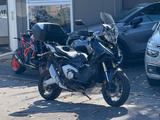 Honda ADV 750 X  Bj 25 / 700 km Topcase - ROLLER 25 KM