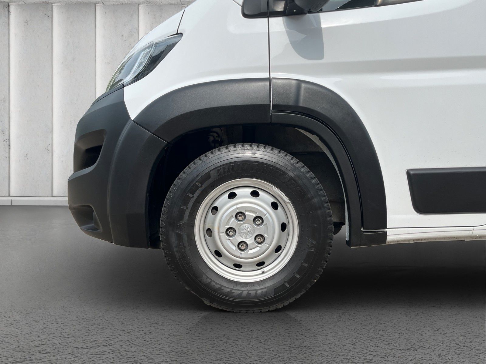 Fahrzeugabbildung Peugeot Boxer Kaste 435 L4H2 Pro*Navi*PDC*Kamera*Klima*
