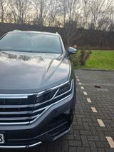Volkswagen Touareg 3.0 V6 TDI 170kW 4MOT Tiptr. R-Line ... - VW Touareg Gebrauchtwagen in Köln