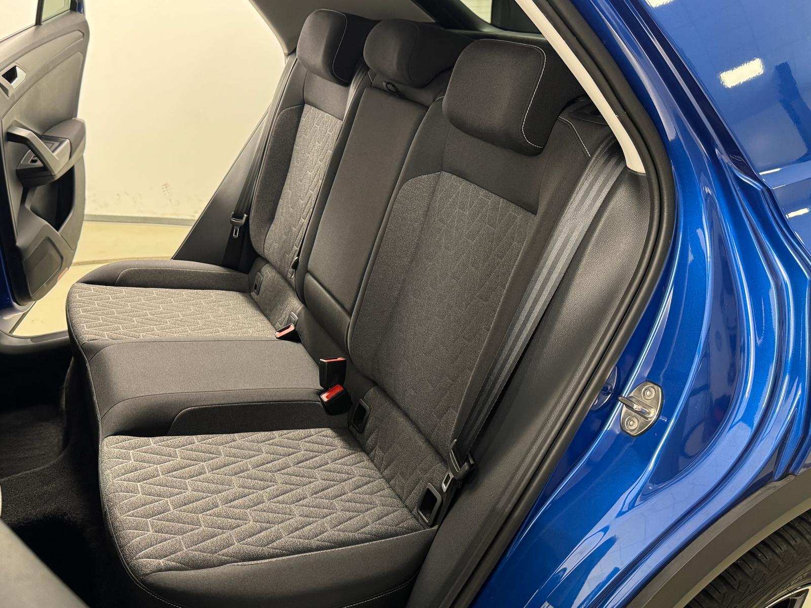 Volkswagen T-Roc 2.0 TDI Move LED Navi ACC Virtual 1.Hd, миниатюра 9