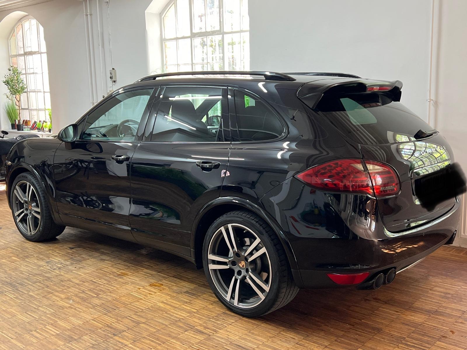 Porsche Cayenne S Diesel/Sport/ACC/Pano/AHK/Luft/21 Zoll