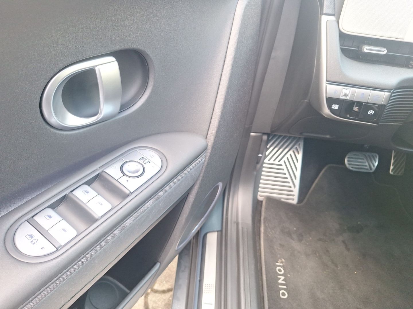 Hyundai IONIQ 5 EV 4WD 77kWh UNIQ 20' '360° Leder el.HK foto 19