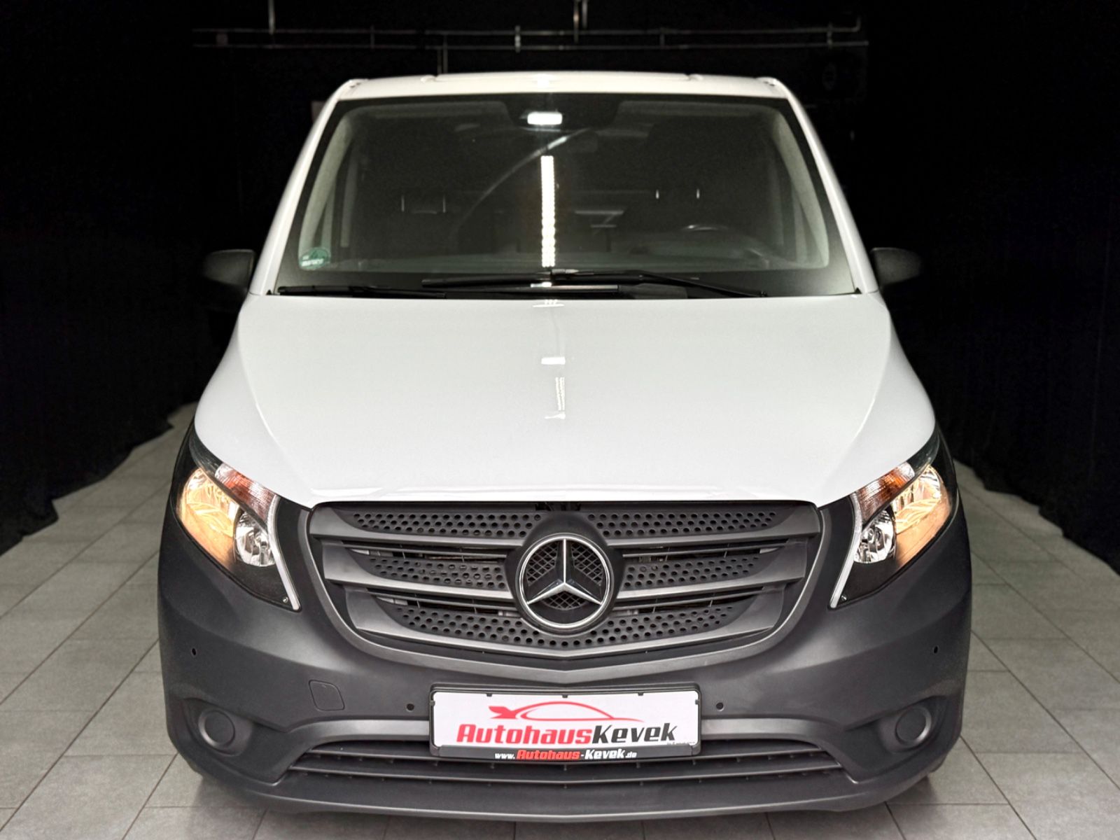 Fahrzeugabbildung Mercedes-Benz Vito Kasten 119 CDI/BT lang|AUTOMATIK|NAVI|AHK