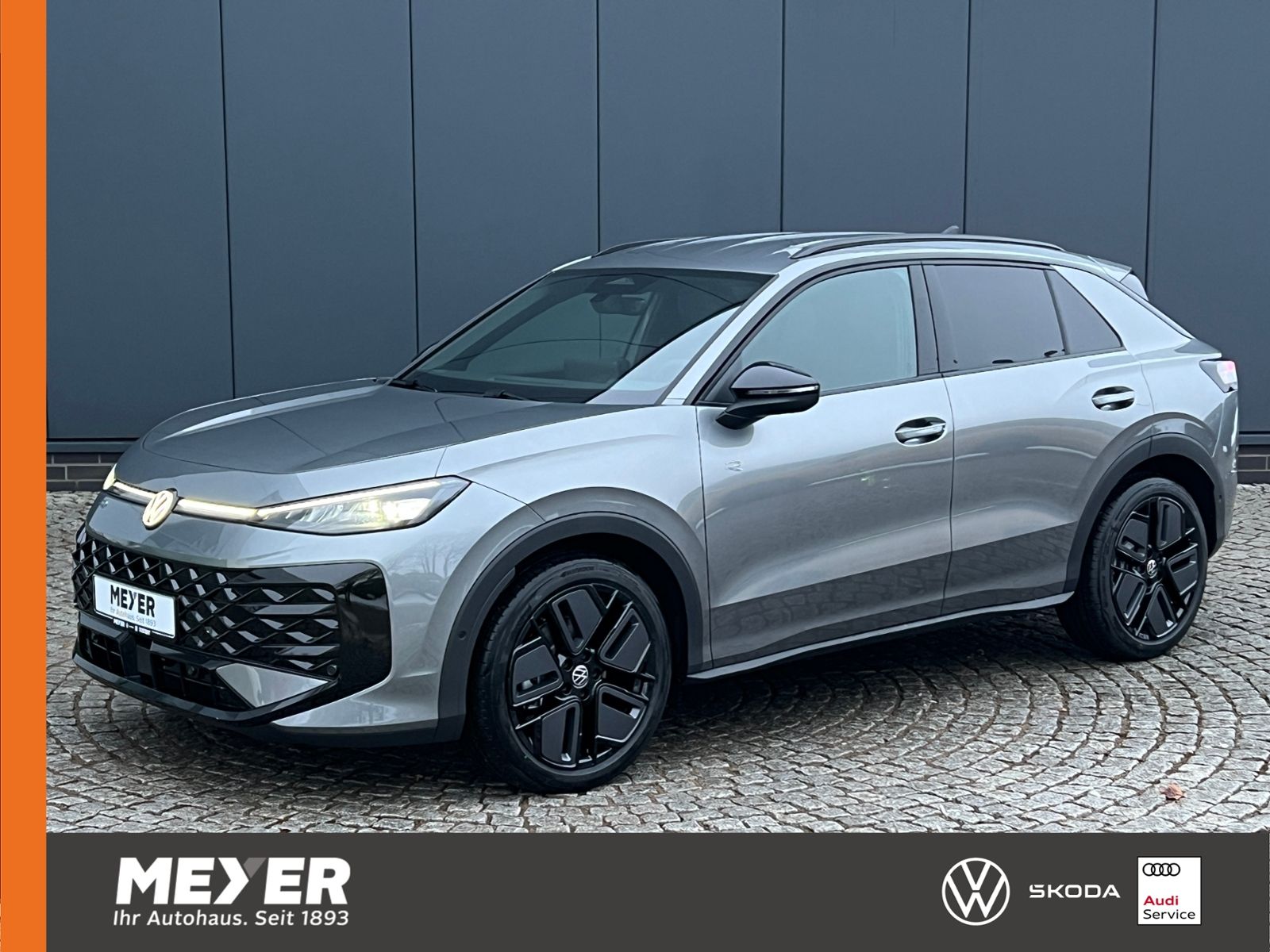 Fahrzeugabbildung Volkswagen T-Roc R-Line 1.5 eTSI DSG *Neues Modell, AHK, Bl
