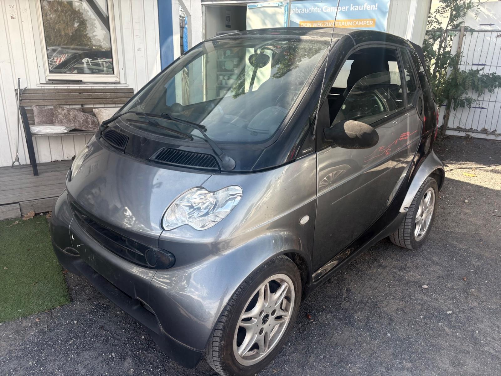 Smart ForTwo Cabrio ,Night Edition,TÜV Neu ,el.Verdeck