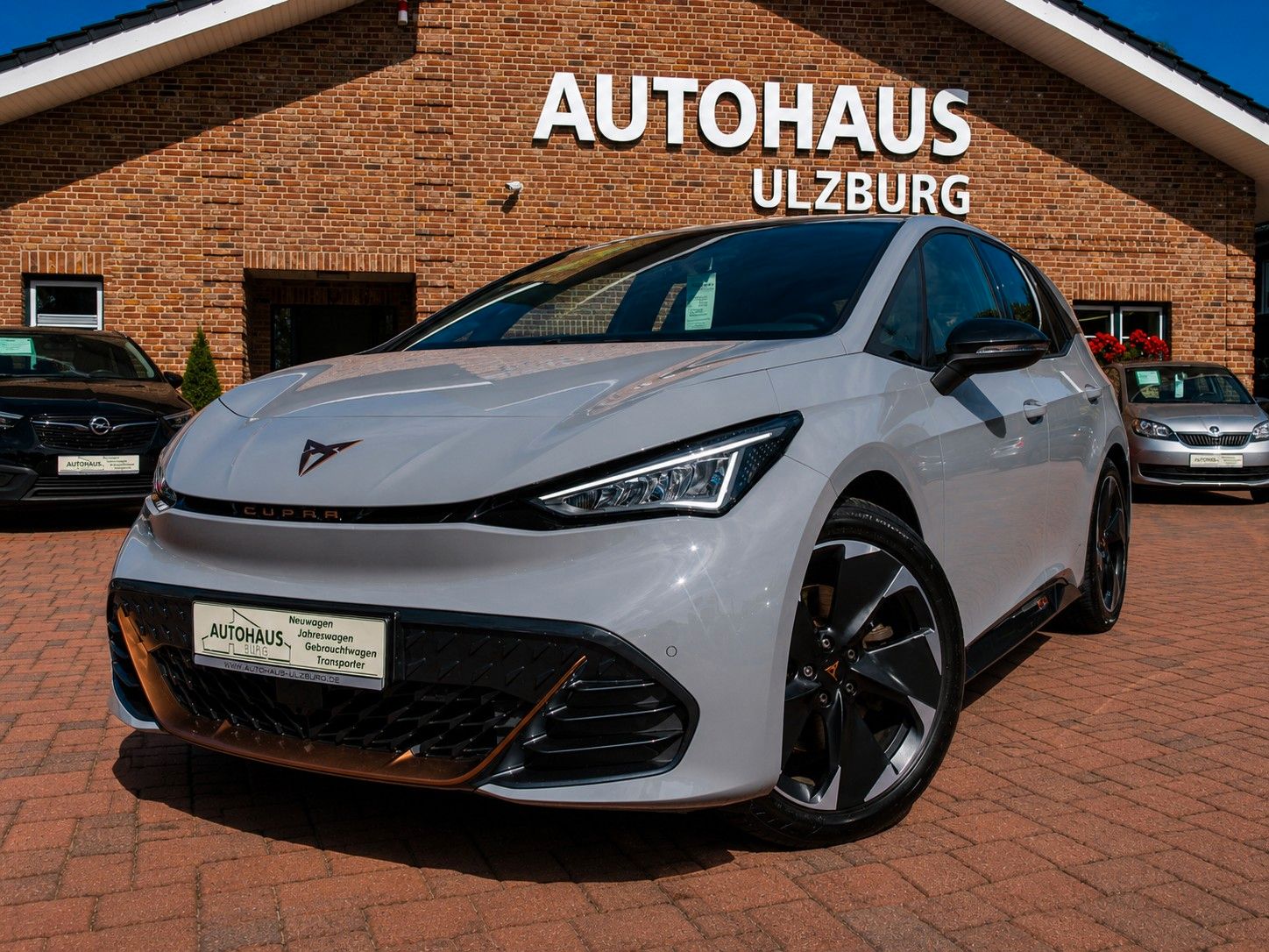 Cupra Born 150 kW/Navi/Kamera/LED/SHZ/Klimaaut/LMF imagem 2