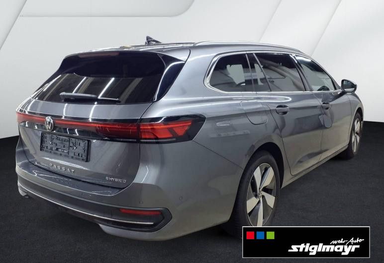 Volkswagen Passat Variant - Bild 3