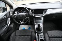 OPEL Astra K Sports Tourer 1.6 CDTI Business Navi AHK