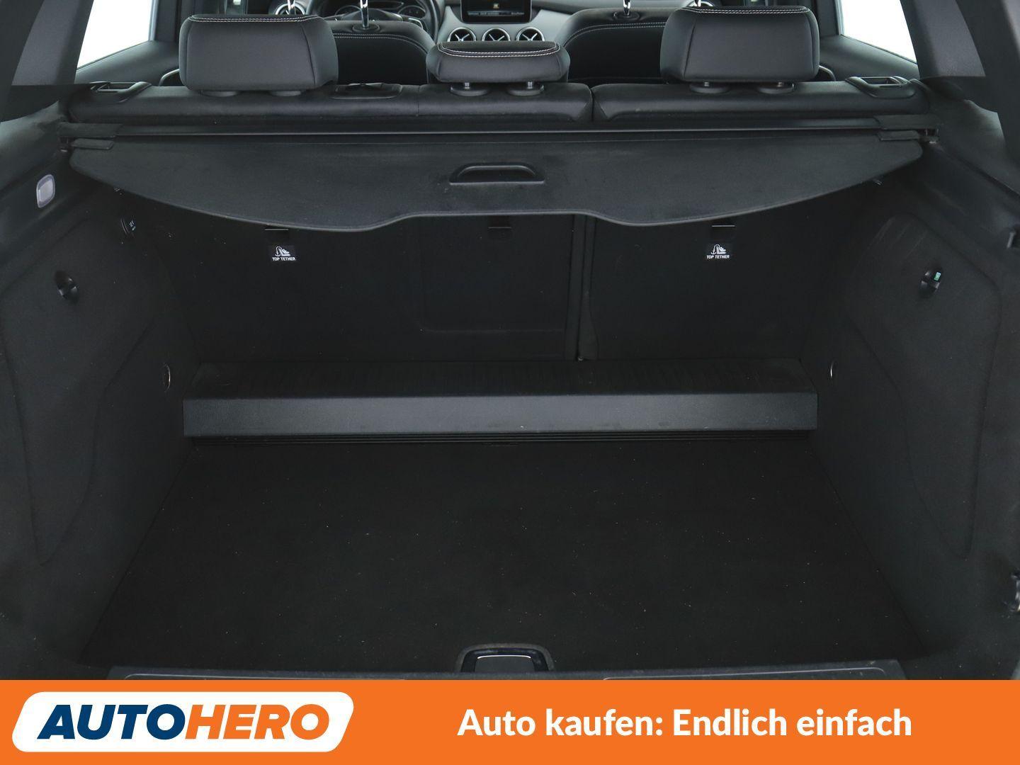 Mercedes-Benz B-Klasse B 200 Urban Aut.*NAVI*LED*TEMPO*PDC*SHZ