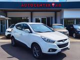 Hyundai ix35 2.0 CRDi AWD °FIFA WCEdition °Leder °AHK - Hyundai ix35: Allradantrieb, Automatik, 2.0