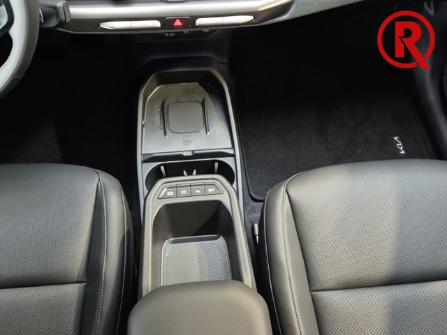 EV4 Fastback Earth 81.4 kWh Totwinkelassistent P