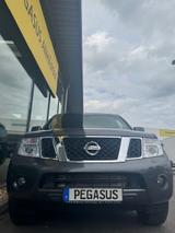 Nissan Pathfinder 3.0 SUV Geländewagen  Sitzer 3,5t Anh - Gelände gebraucht